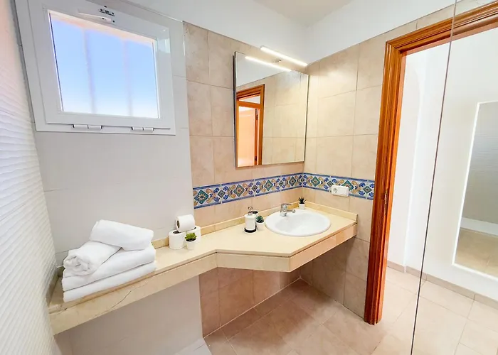 Mango By Tor Адехе